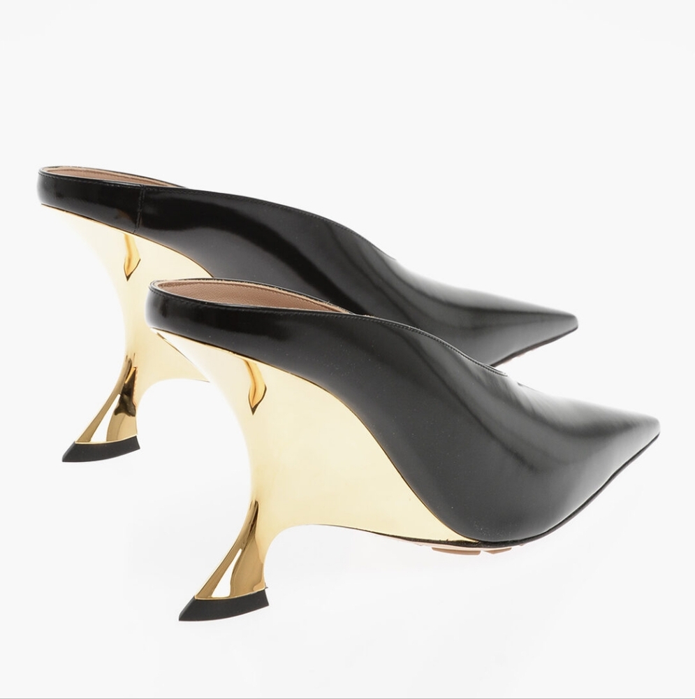 NEW! Bottega Veneta Black and Gold Rocket Heel Mules Size 7 - Picture 8 of 16